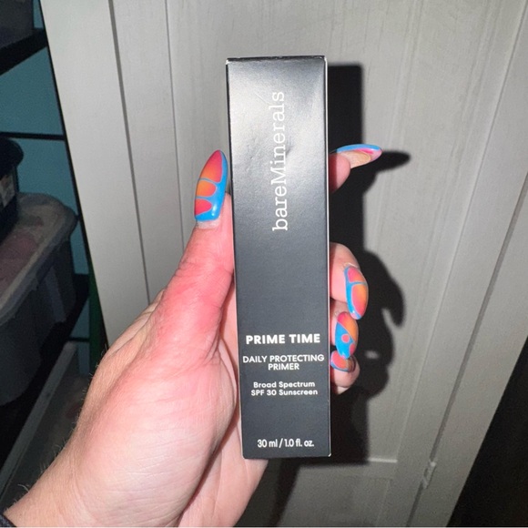 Daily protecting primer - Picture 1 of 4